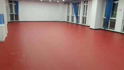 鹽亭縣與宣漢兒童樂園的PVC運動地膠選擇 沙地紋設計打造安全舒適運動環(huán)境